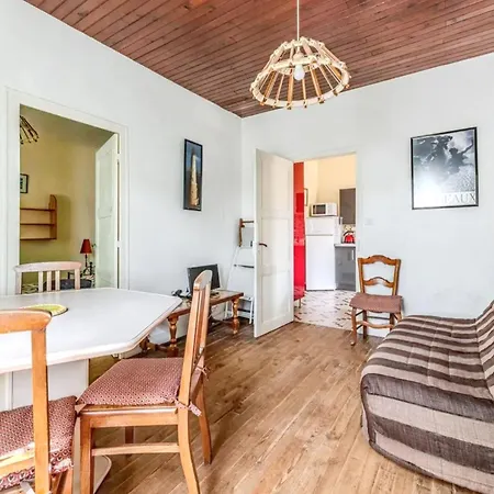 Hébergement de vacances Maison De 2 Avec Jardin Clos A Sur A 1 Km De La *